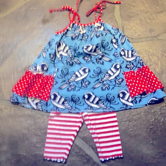 EUC Blue bird top and capri pants - Picture 1 of 4